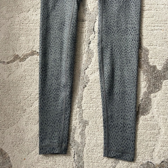 Gray Women's High-Waisted Leggings - Picture 6 of 11